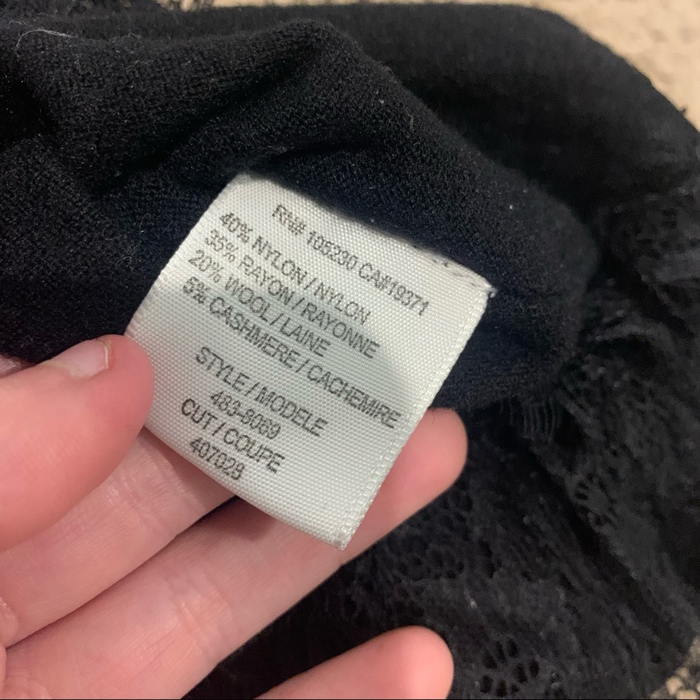 $128 Joie Hilano Sweater with Lace Trim cashmere blend - Picture 4 of 4